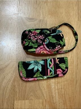 Vera Bradley Black Floral Quilted Wristlet & Sunglass Sleeve